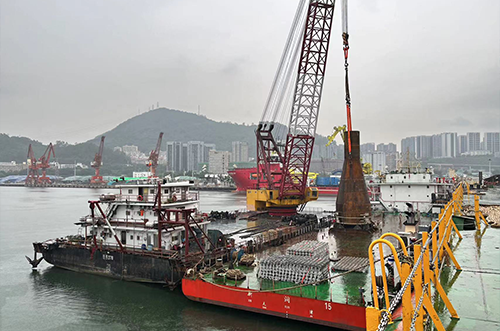 公司南海奋进坞替打桩项目顺利提前交付